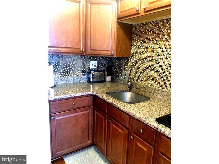 11700 Corry Road Philadelphia, PA 19154 - Photo 11 of 24 Gallery Image 11