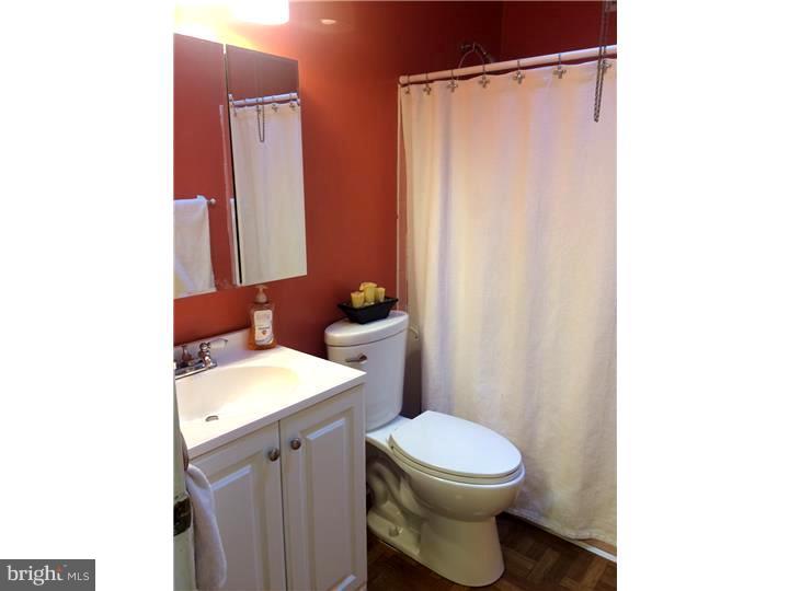 11700 Corry Road Philadelphia, PA 19154 - Photo 17 of 24 Gallery Image 17