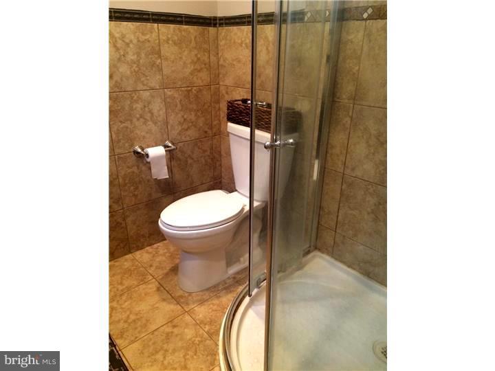11700 Corry Road Philadelphia, PA 19154 - Photo 20 of 24 Gallery Image 20