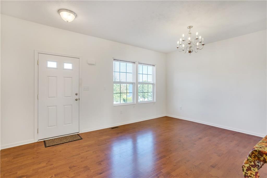 108 Walnut Drive McKees Rocks, PA 15136 - Photo 3 of 25 Gallery Image 3