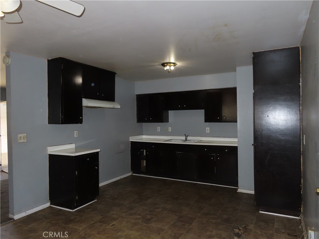 925 Navajo Road Perris, CA 92570 - Photo 8 of 14
