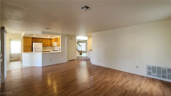 $2,298 | 2728 Renwick Circle, Las Vegas, NV 89117