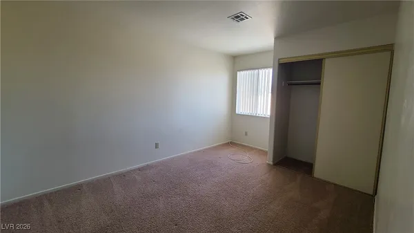 $2,298 | 2728 Renwick Circle, Las Vegas, NV 89117