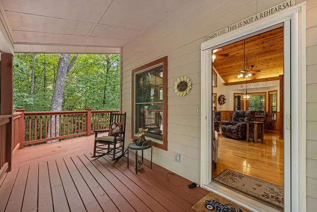 $399,900 | 257 Woodland Lane, Hayesville, NC 28904