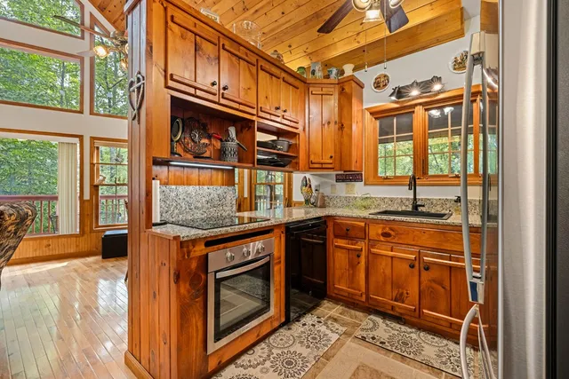 $399,900 | 257 Woodland Lane, Hayesville, NC 28904