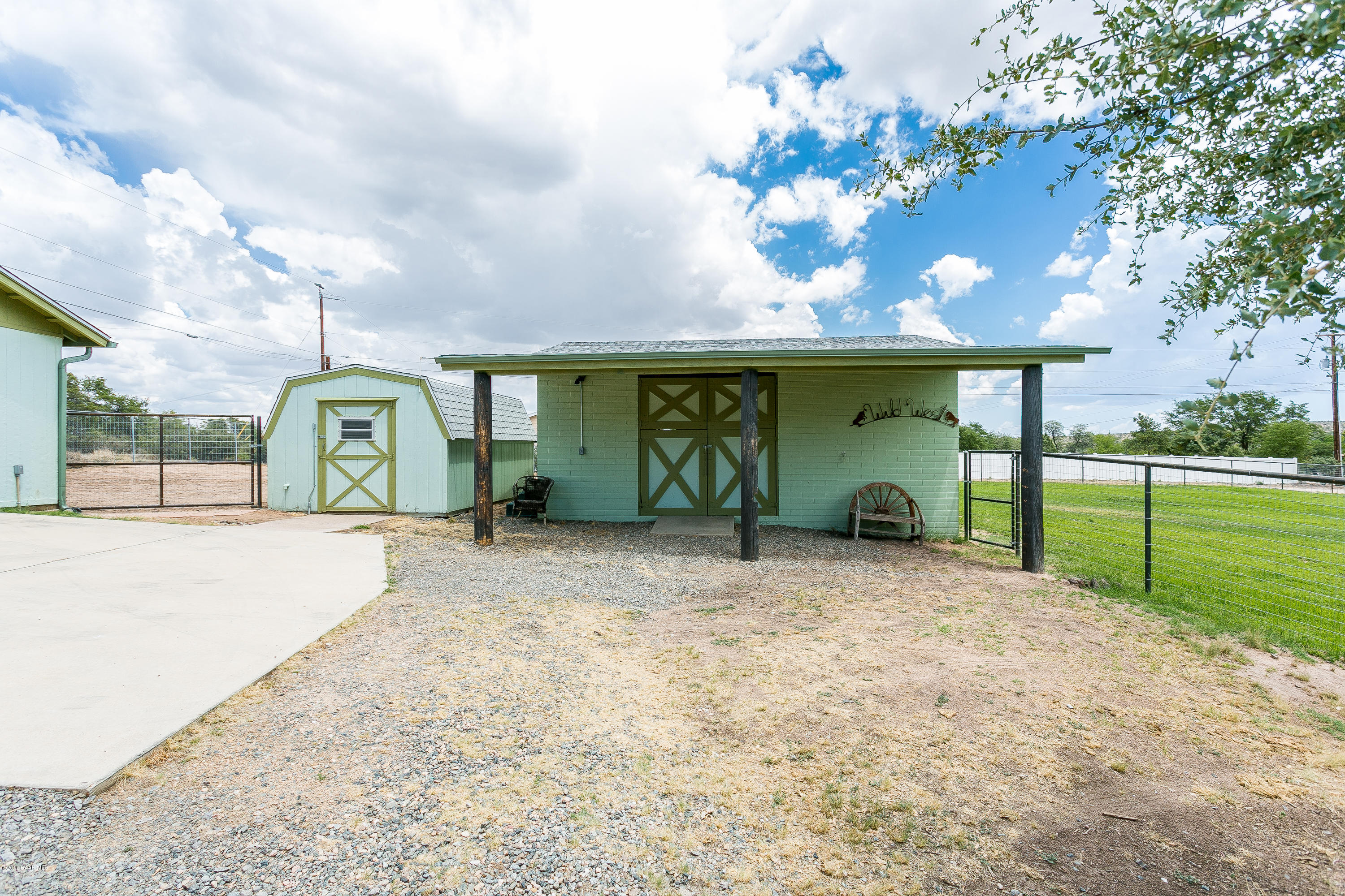 1520 West Oneal Road Prescott, AZ 86305 - Photo 21 of 24 027_Barn