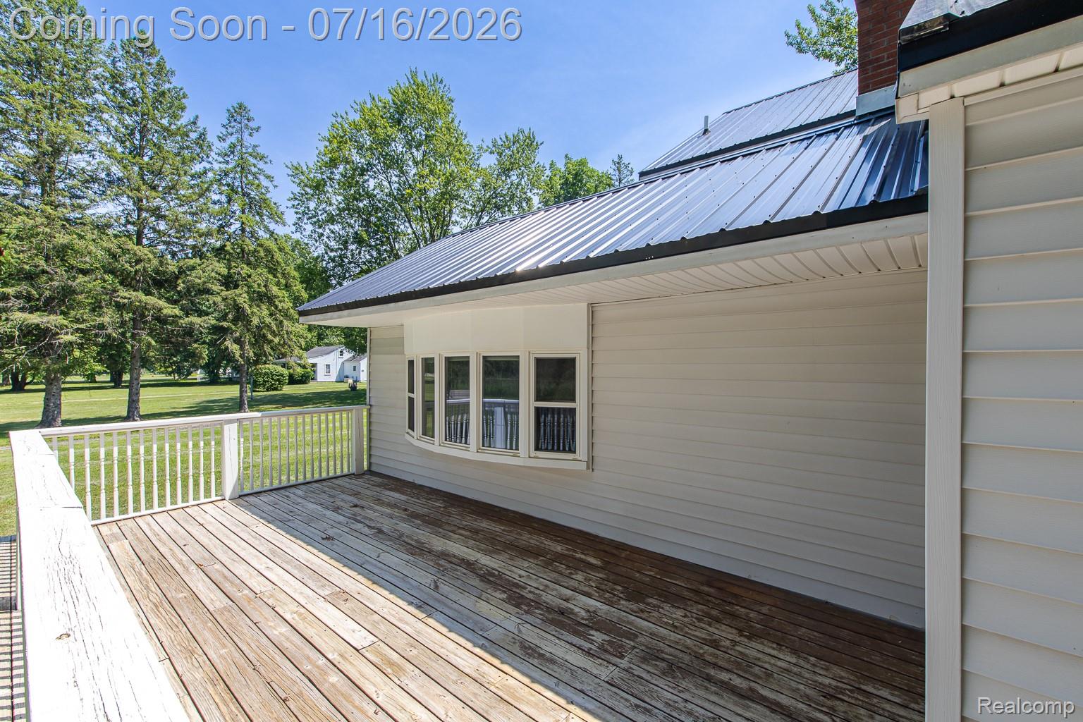 43995 Bemis Road Belleville, MI 48111 - Photo 8 of 67 Lots of outdoor living spaces