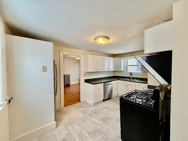 $3,200 | 107 A Lincoln Avenue, Unit 107, Quincy, MA 02170