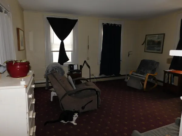 $282,500 | 25 Central Street, Ellsworth, ME 04605