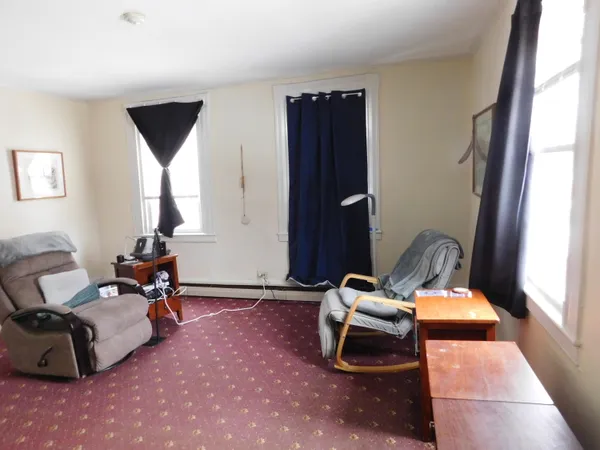 $282,500 | 25 Central Street, Ellsworth, ME 04605