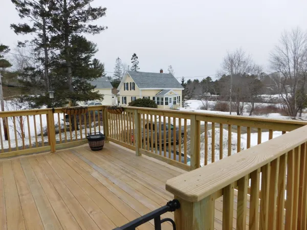$282,500 | 25 Central Street, Ellsworth, ME 04605