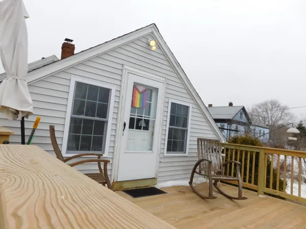 $282,500 | 25 Central Street, Ellsworth, ME 04605