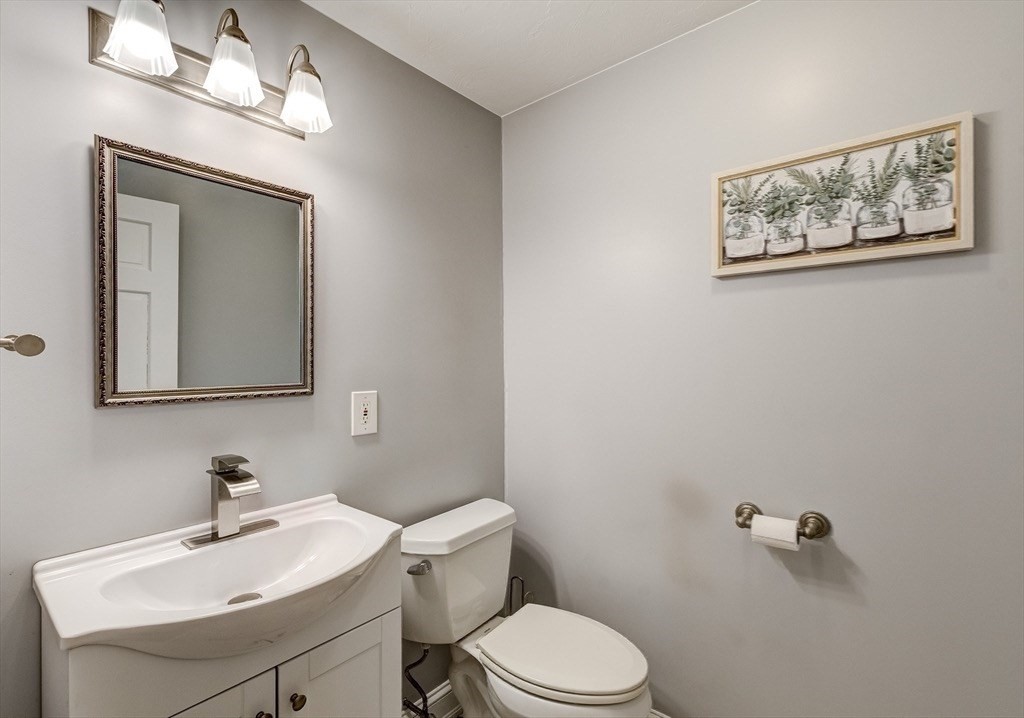 62 East Gardner Road Westminster, MA 01473 - Photo 13 of 42