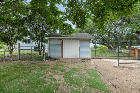 $850,000 | 5030 Frenzel Road, Round Top, TX 78954