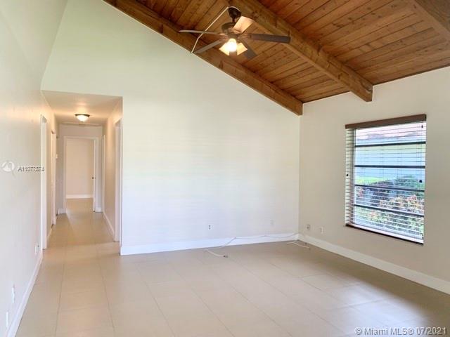 3625 East Forge Road, Unit 29 Davie, FL 33328 - Photo 2 of 15 Gallery Image 2