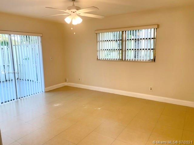 3625 East Forge Road, Unit 29 Davie, FL 33328 - Photo 6 of 15 Gallery Image 6