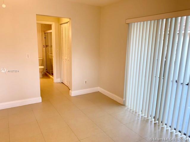 3625 East Forge Road, Unit 29 Davie, FL 33328 - Photo 7 of 15 Gallery Image 7
