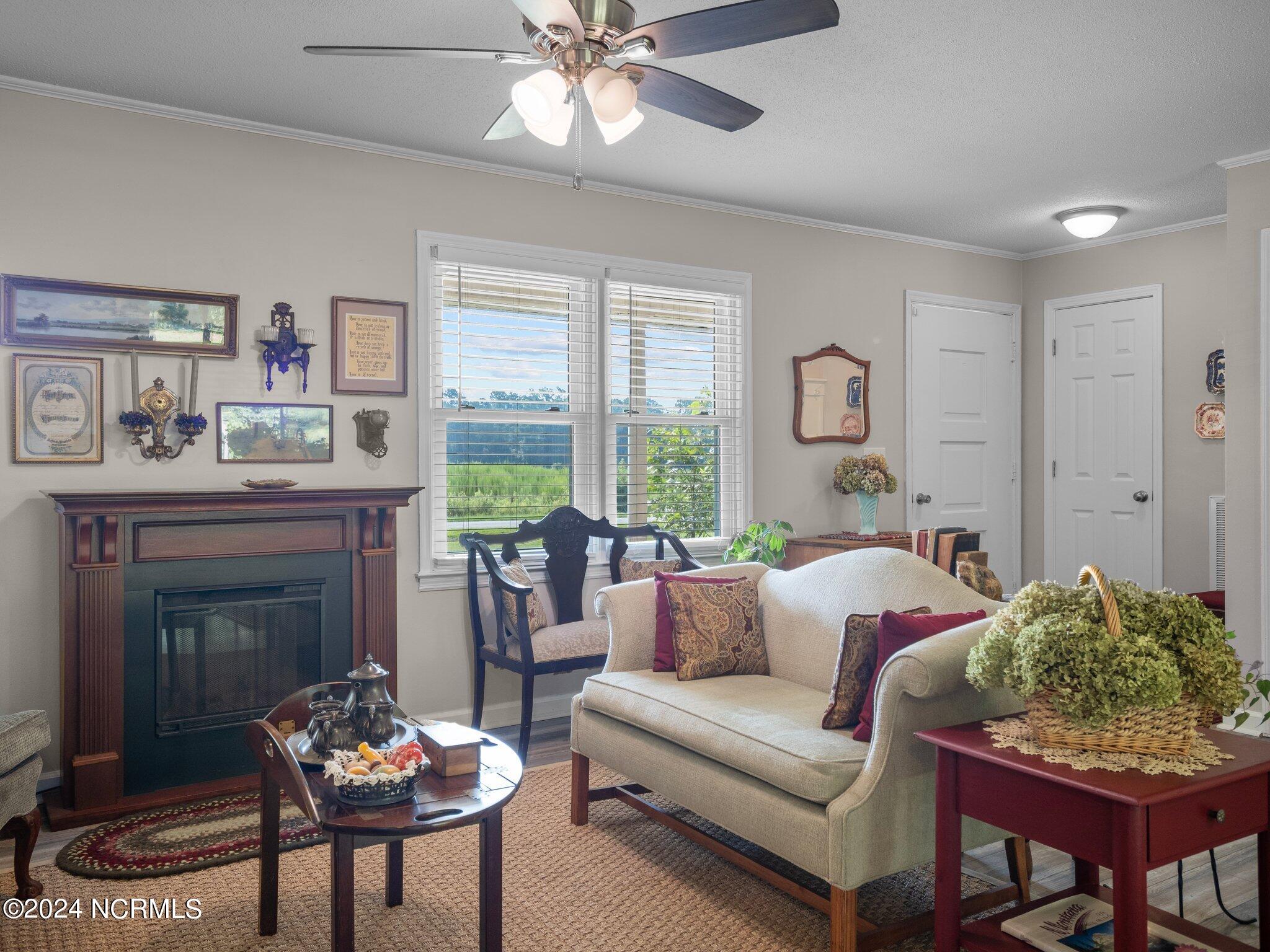 1996 Fountaintown Road Chinquapin, NC 28521 - Photo 8 of 52 32-web-or-mls-P7169419
