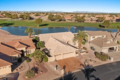 $799,000 | 8936 East Cedar Waxwing Drive, Sun Lakes, AZ 85248