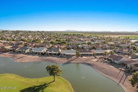 $799,000 | 8936 East Cedar Waxwing Drive, Sun Lakes, AZ 85248