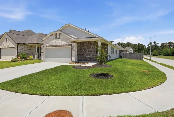 $275,000 | 10406 Milford Wds Lane, Tomball, TX 77375