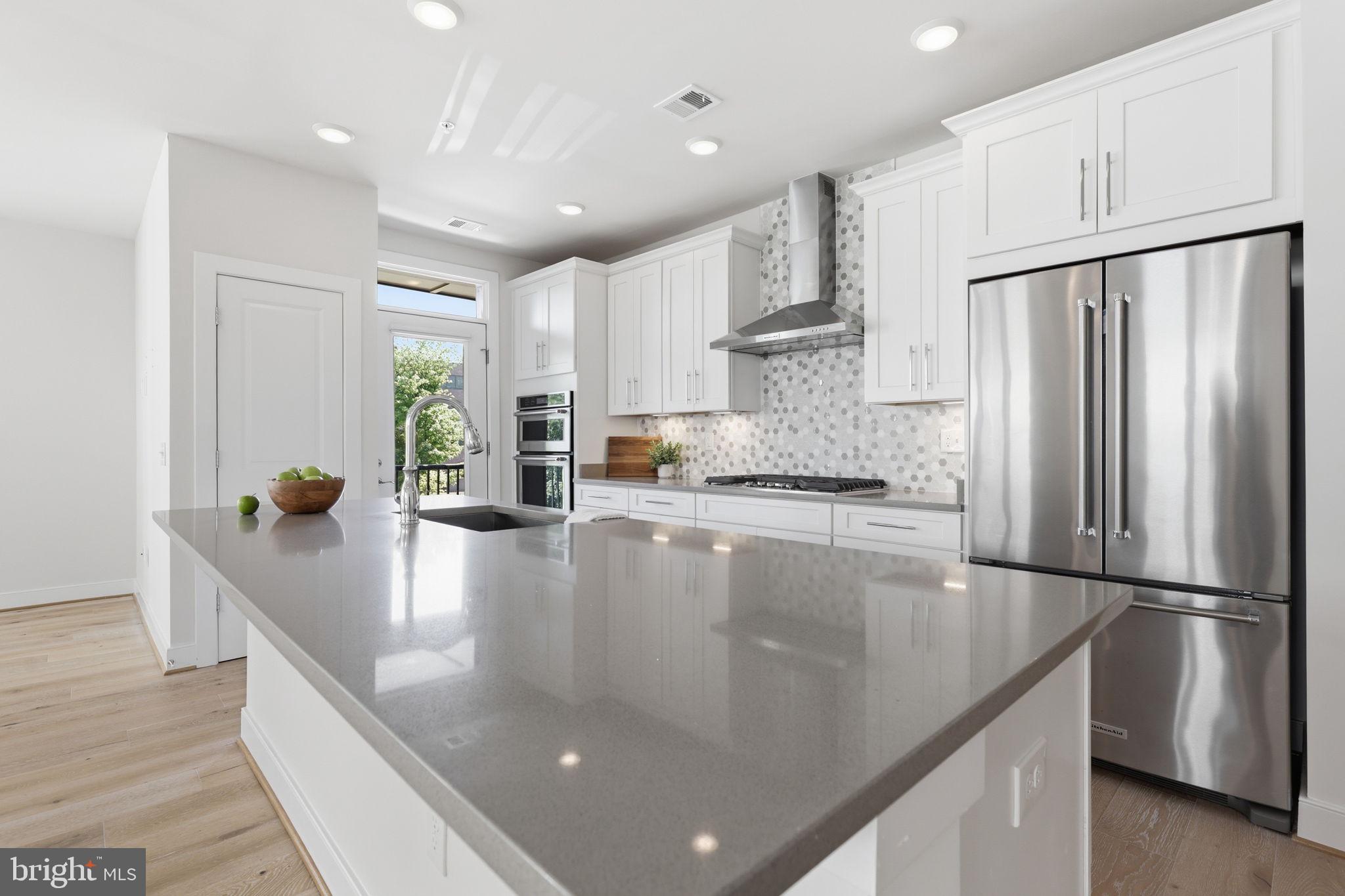 11200 Reston Station Boulevard, Unit 205 Reston, VA 20190 - Photo 7 of 39 Kitchen