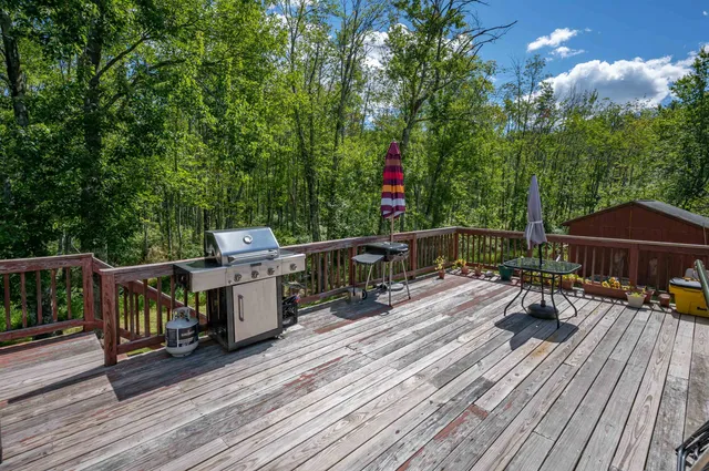 $549,000 | 155 Robinson Road, Hudson, NH 03051
