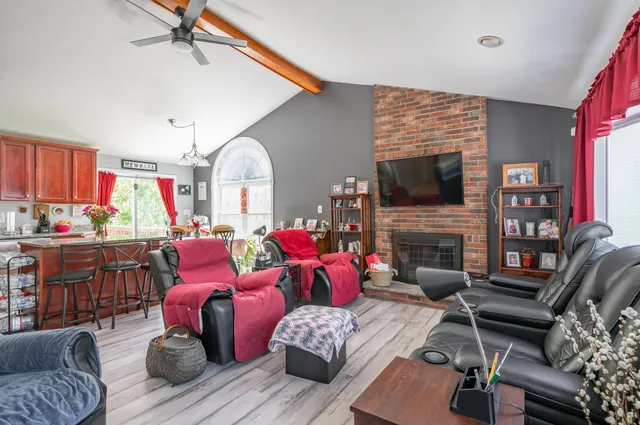 $549,000 | 155 Robinson Road, Hudson, NH 03051