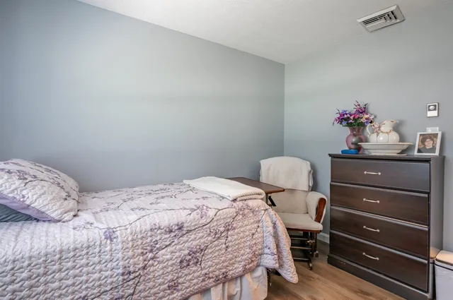 $549,000 | 155 Robinson Road, Hudson, NH 03051