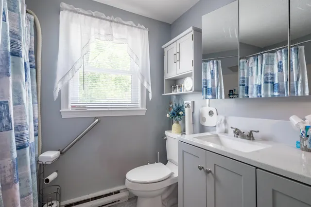 $549,000 | 155 Robinson Road, Hudson, NH 03051