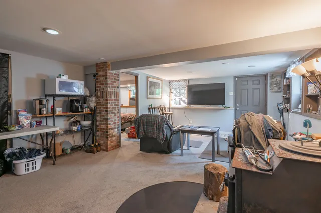 $549,000 | 155 Robinson Road, Hudson, NH 03051