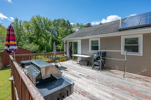 $549,000 | 155 Robinson Road, Hudson, NH 03051