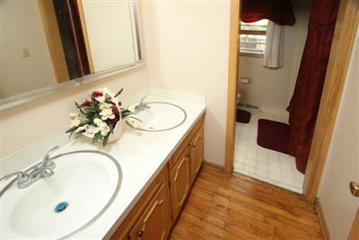 828 Northampton Road Kalamazoo, MI 49006 - Photo 10 of 15 Additional Photo