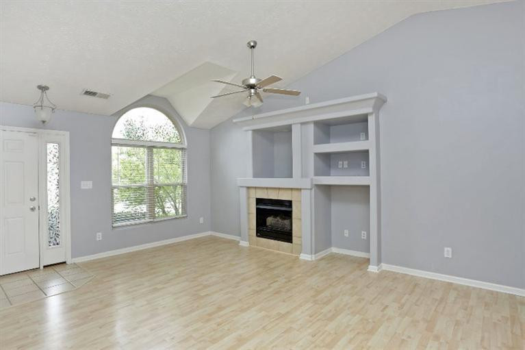 281 Spring Valley Lane Lexington, KY 40511 - Photo 2 of 19 Photo 2