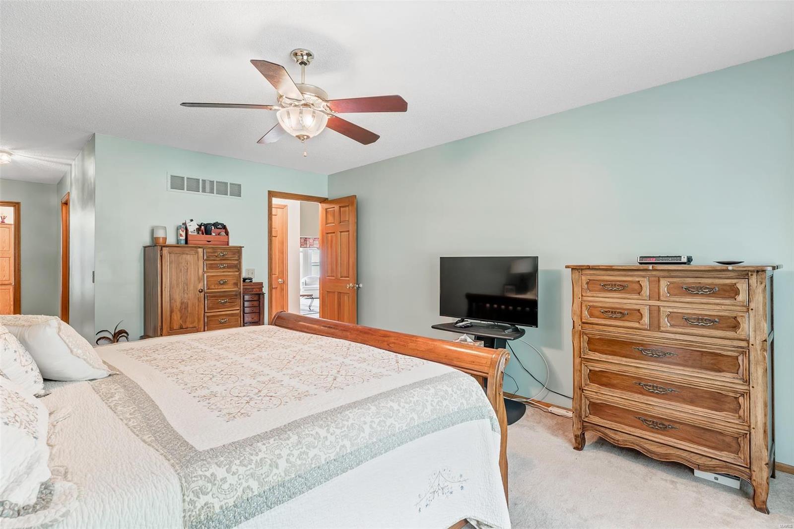 5265 Roanoke Drive Weldon Spring, MO 63304 - Photo 19 of 44 Gallery Image 19
