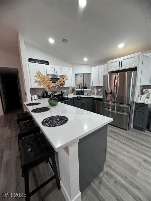 2044 Waverly Circle Henderson, NV 89014 - Photo 2 of 14 Kitchen with tasteful backsplash, visible vents, l