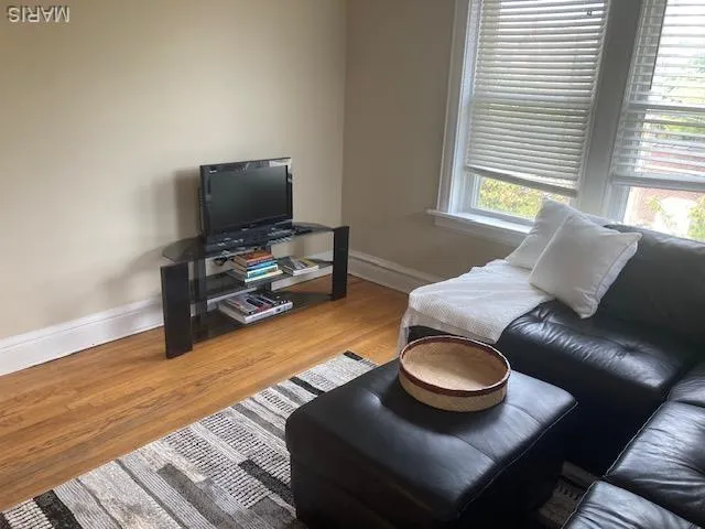 $1,500 | 4510 Wichita Avenue, Unit 2E, St. Louis, MO 63110