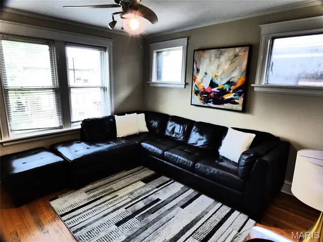 $1,500 | 4510 Wichita Avenue, Unit 2E, St. Louis, MO 63110