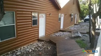 $850 | 41170 Farm To Market Road 3159, Unit R, Canyon Lake, TX 78133