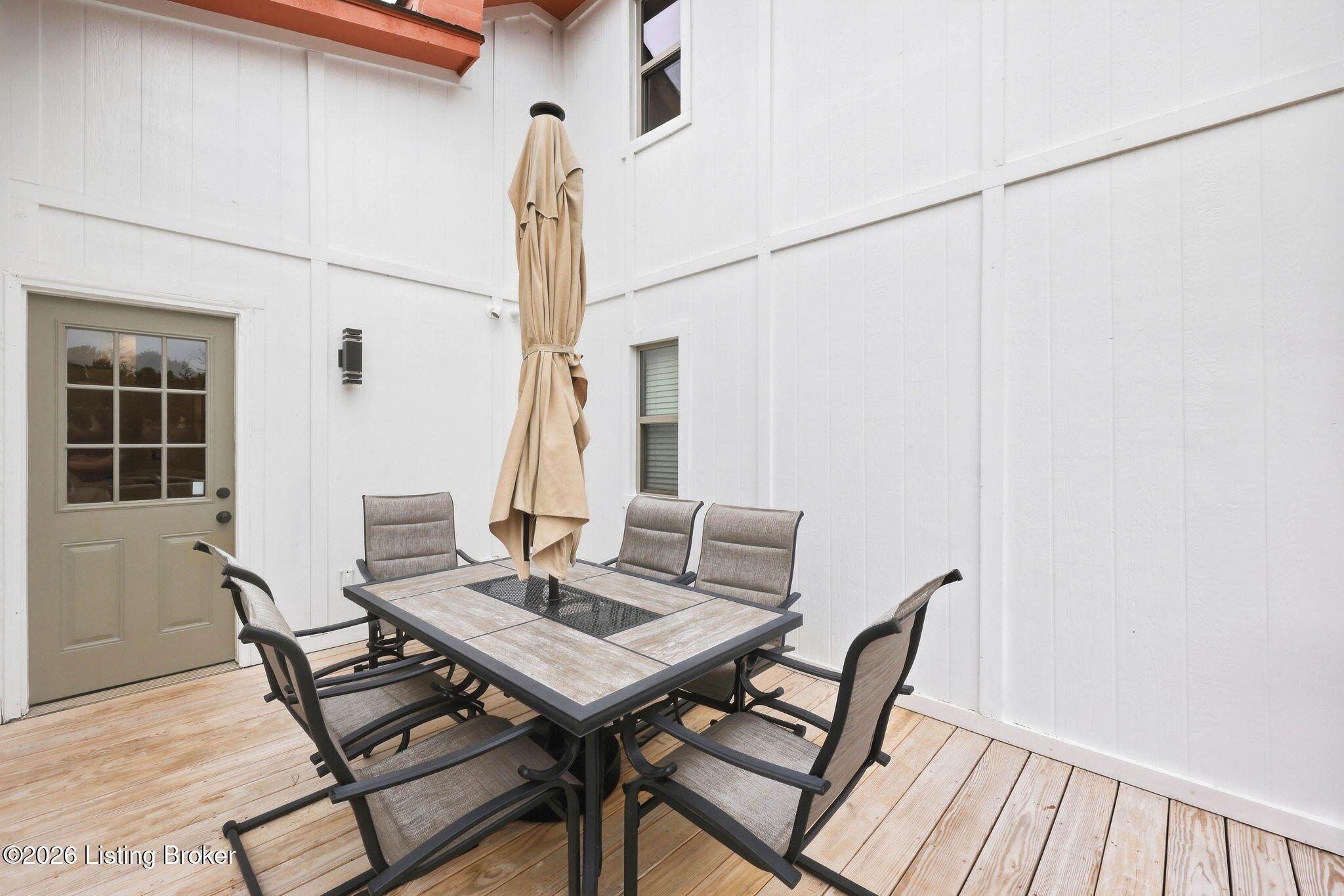 8909 Gutenberg Road Louisville, KY 40299 - Photo 14 of 50 Deck