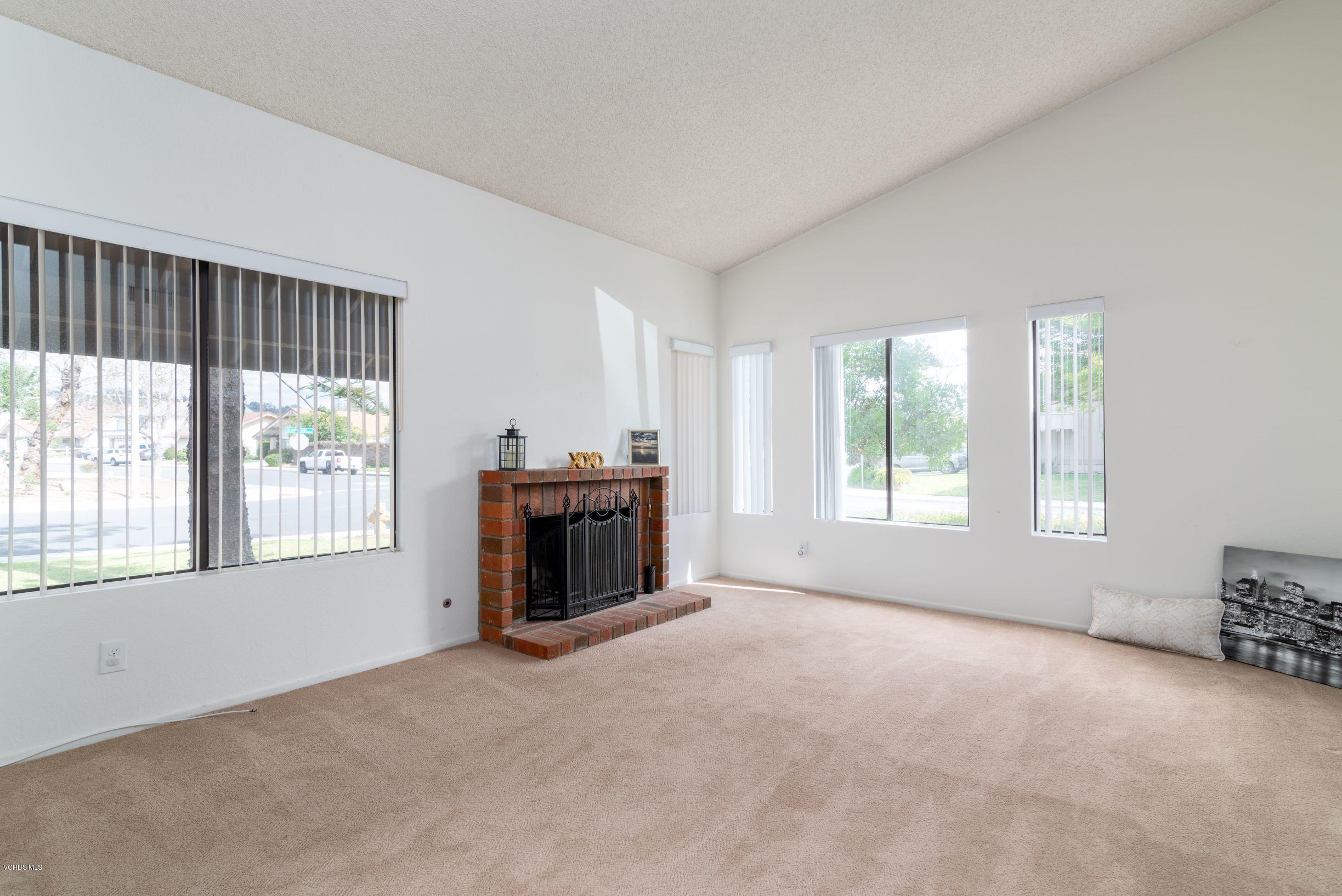 1551 Old Ranch Road Camarillo, CA 93012 - Photo 5 of 20 14