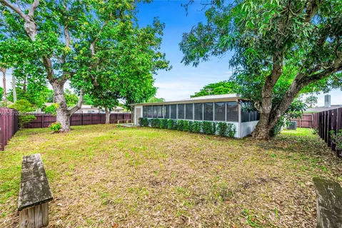 $680,000 | 17130 Northeast 7th Avenue, North Miami Beach, FL 33162