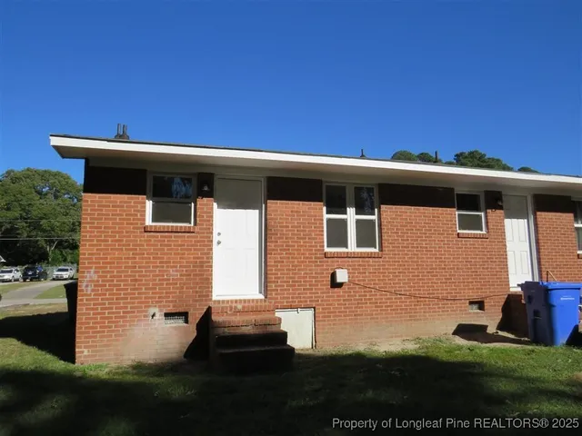 $699 | 4943 Fieldcrest Drive, Unit C, Fayetteville, NC 28303