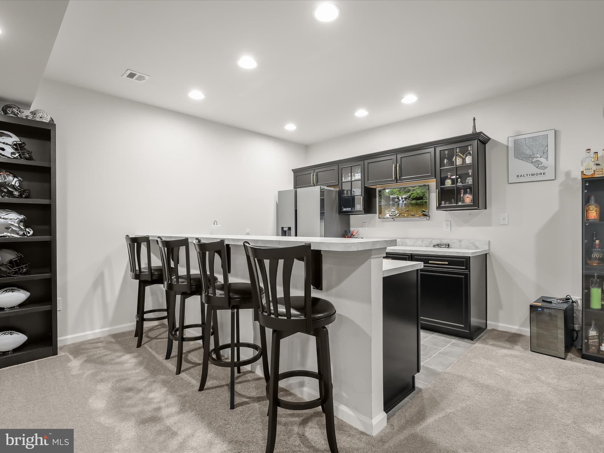 514 Darrow Road York, PA 17404 - Photo 26 of 32 Kitchenette