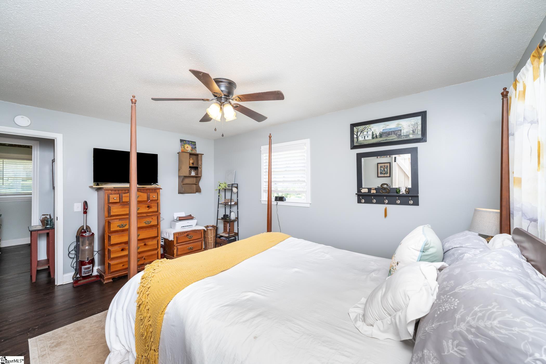 122 Cedar Road Anderson, SC 29624 - Photo 14 of 37