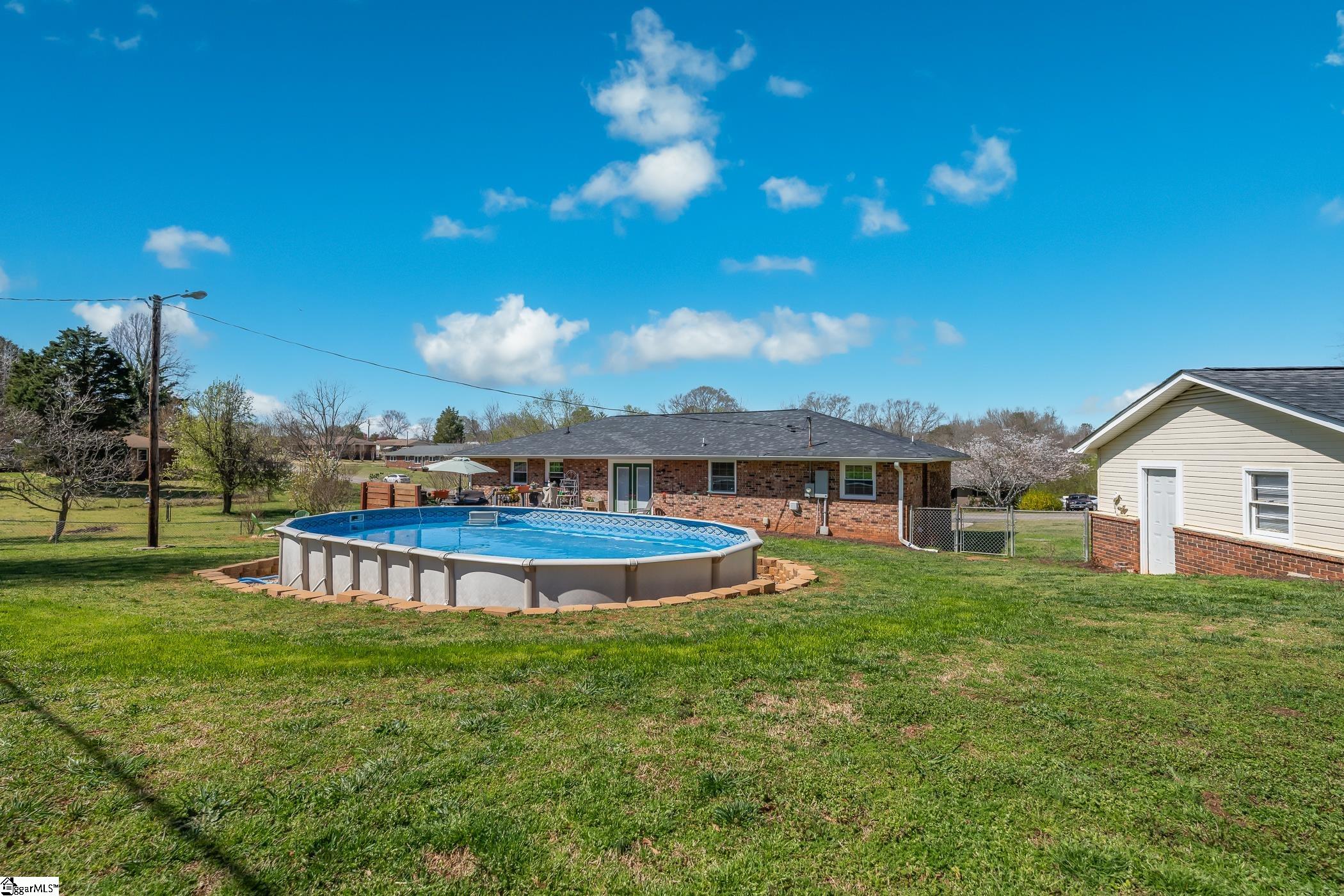 122 Cedar Road Anderson, SC 29624 - Photo 30 of 37