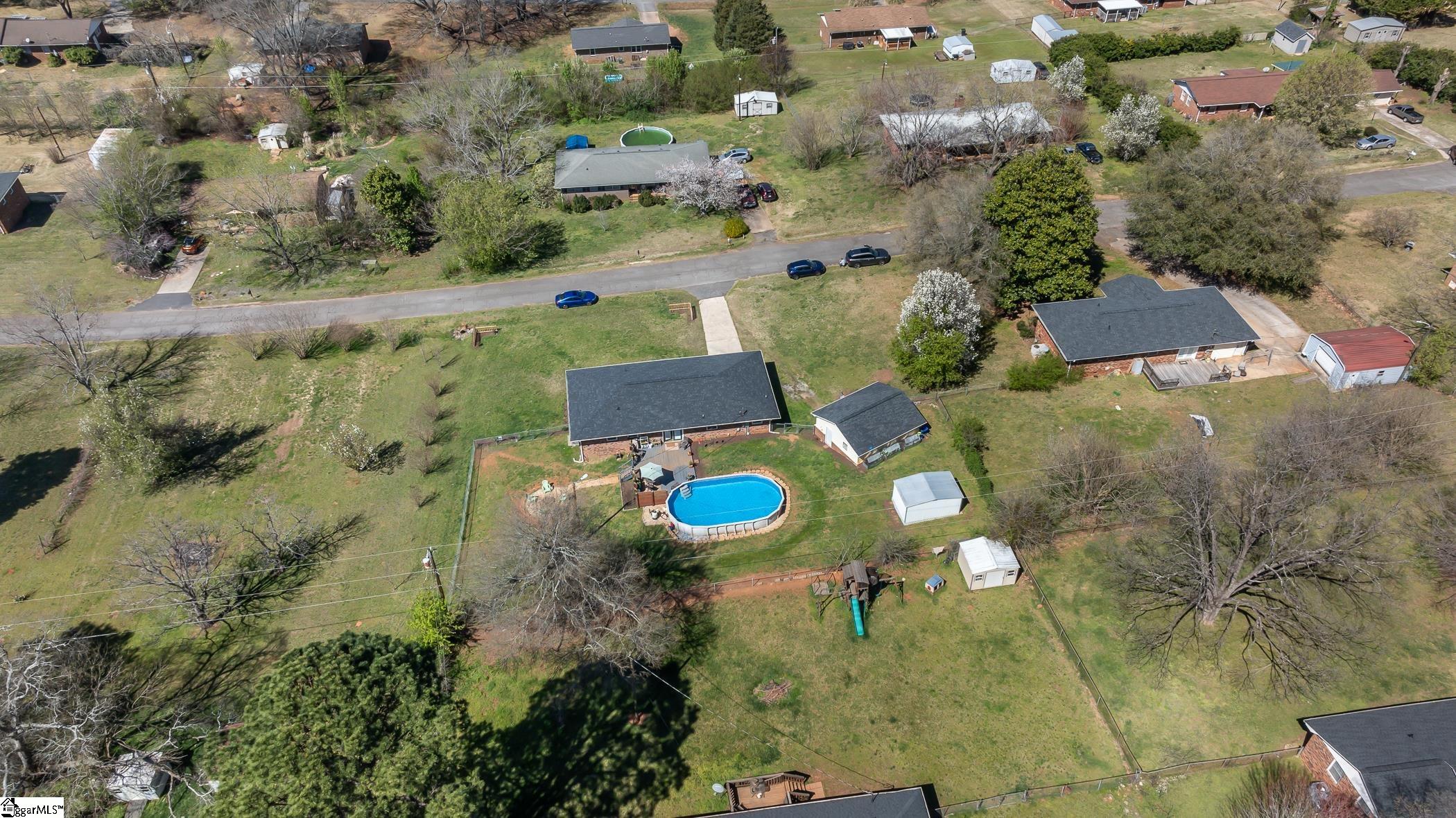 122 Cedar Road Anderson, SC 29624 - Photo 34 of 37