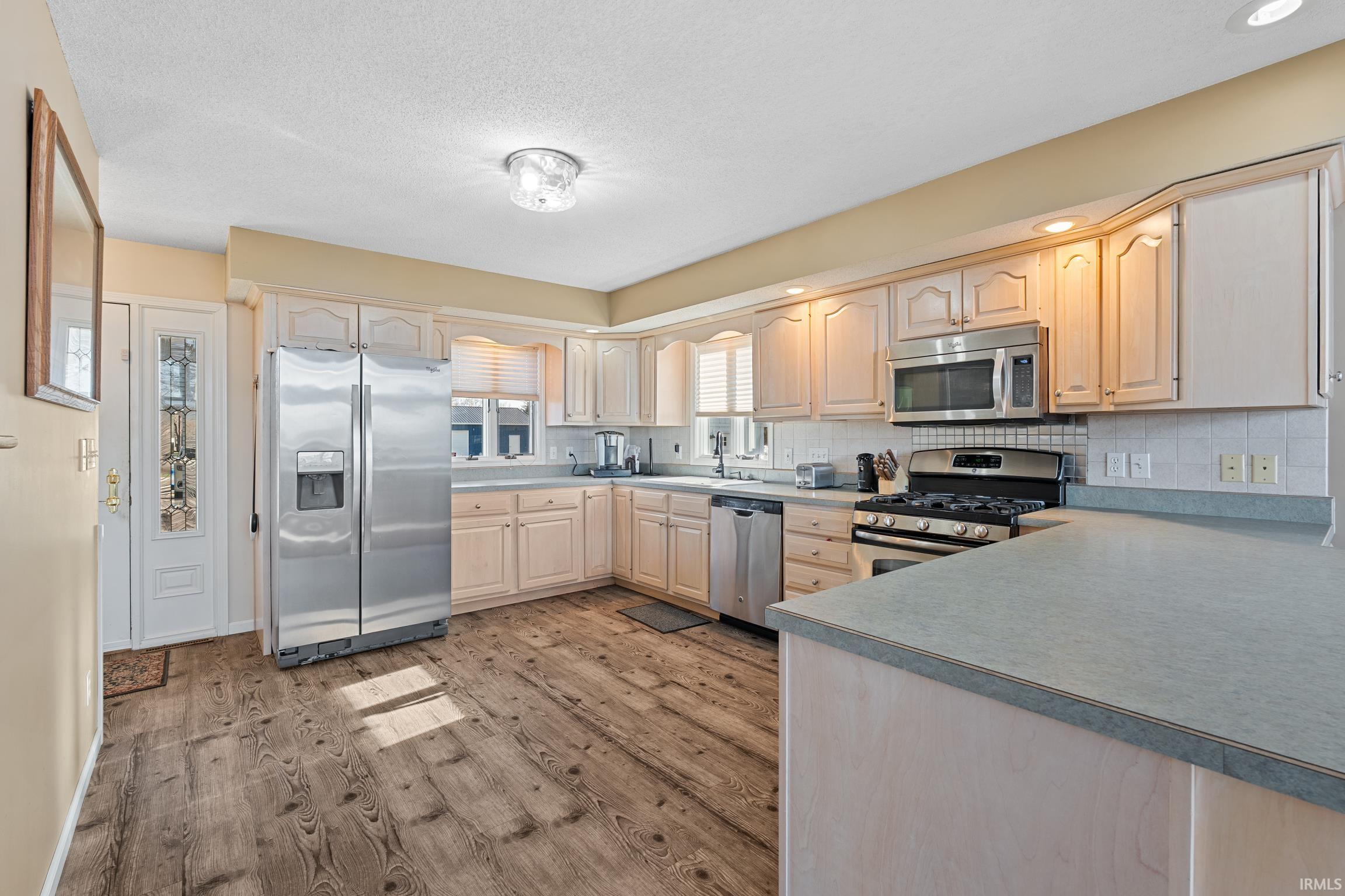 2910 Country Club Drive East Rochester, IN 46975 - Photo 12 of 36