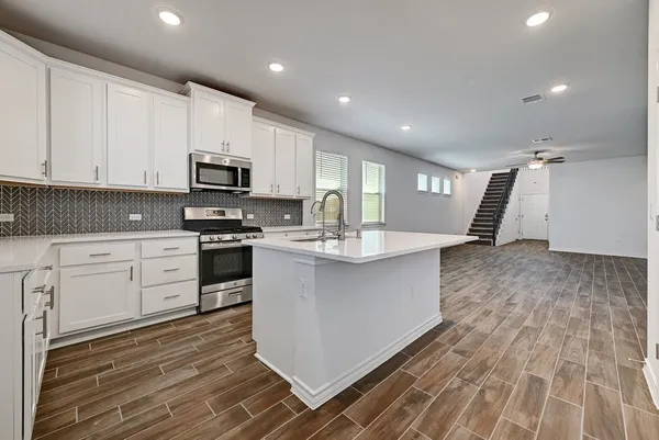 $2,350 | 3000 Sudha Drive, Austin, TX 78728