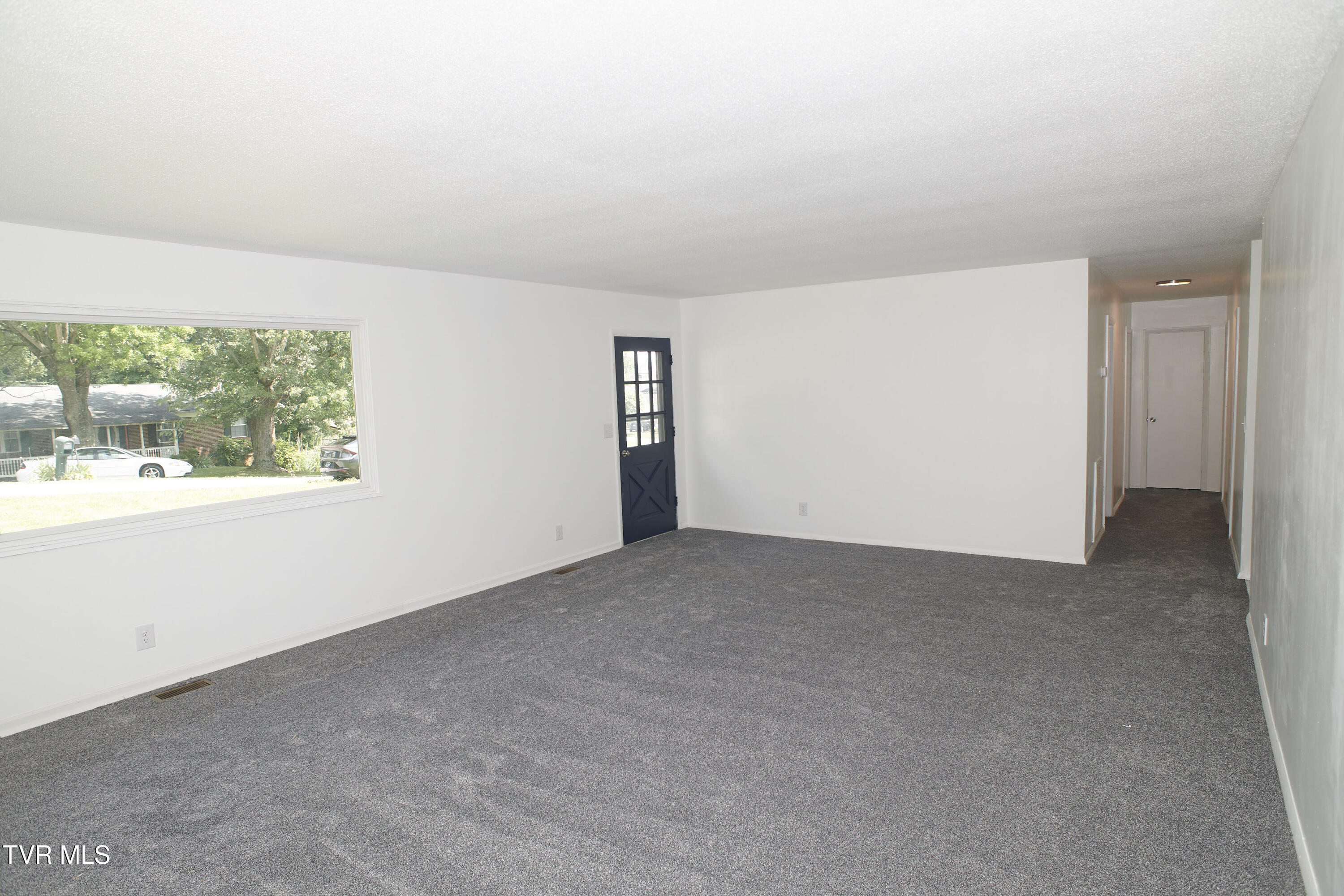113 Midway Street Gray, TN 37615 - Photo 3 of 24 shelly 19